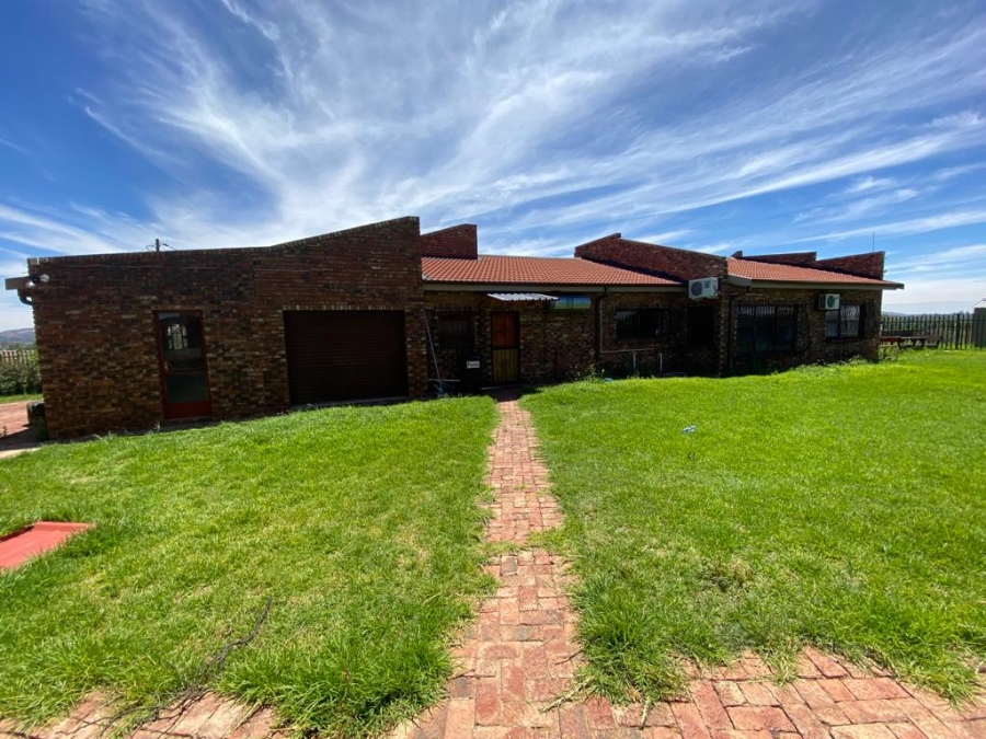 8 Bedroom Property for Sale in Parys Free State